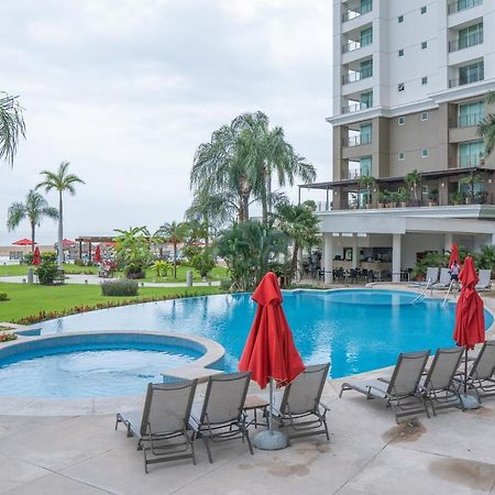 Ocean Front Condo Sleeps 4 Adults-Grand Venetian T3000-1606 Пуерто Валярта Екстериор снимка